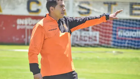 Pablo Cabanillas, director t&eacute;cnico boliviano. (Foto: Club The Strongest).