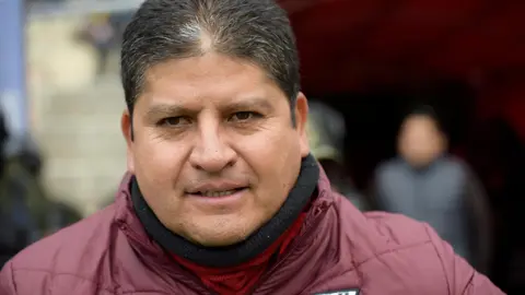 Oscar Villegas, entrenador de f&uacute;tbol. (Foto: La Raz&oacute;n).