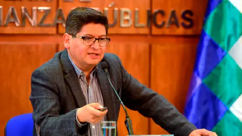 Marcelo Montenegro, ministro de econom&iacute;a. (Foto: La Raz&oacute;n).