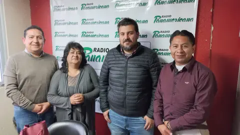 De izquierda a derecha: Jos&eacute; Luis Bedregal, Jimena Costa, Carlos Saavedra y Jos&eacute; Luis Flores.