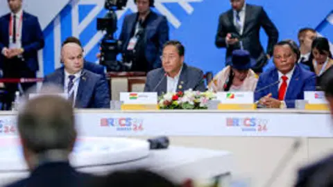 Luis Arce en la cumbre de los Brics.