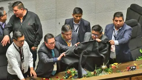Evistas contra el vicepresidente, David Choquehuanca. (Foto: Los Tiempos).