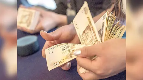 Dinero boliviano. (Foto: AEP)