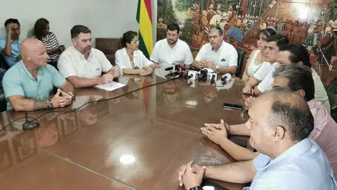 Comit&eacute; pro Santa Cruz (FOTO. La Raz&oacute;n)