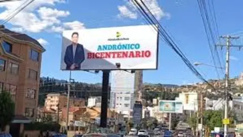 Valla publicitaria (FOTO. Los Tiempos)