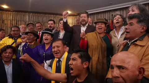 Bloque de unidad ratifica a Samuel Doria Medina como candidato &uacute;nico. (Foto. La Raz&oacute;n).