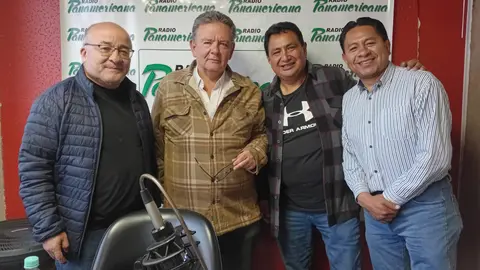 De izquierda a derecha: Hugo Moldiz, Luis Eduardo Siles, Amilcar Barral y Jos&eacute; Luis Flores.
