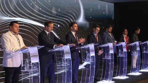 Debate presidencial organizado por el TSE. (Foto: Opini&oacute;n).