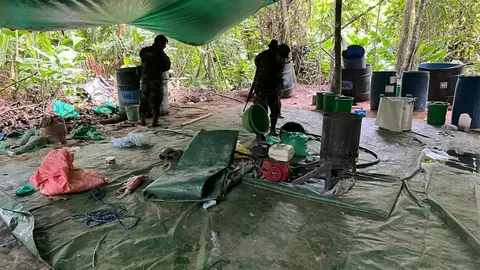 Operativo de la Fuerza Especial de Lucha Contra el Narcotr&aacute;fico (Felcn). (Foto: ATB).