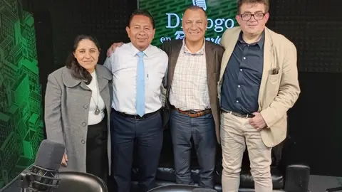 De izquierda a derecha: Susana Bejarano, Jos&eacute; Luis Flores, Franklin Pareja y Diego Ayo.