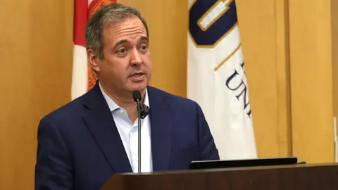 Carlos D&iacute;az-Rosillo, exasesor del gobierno estadounidense. (Foto. ABC).