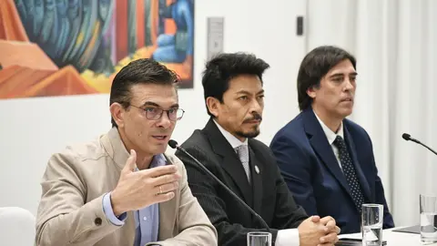 Presidenite Rodrigo Paz y gabinete en conferencia de prensa. Foto: Presidencia