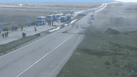Bloqueos en carretera a Oruro. Foto: ABC
