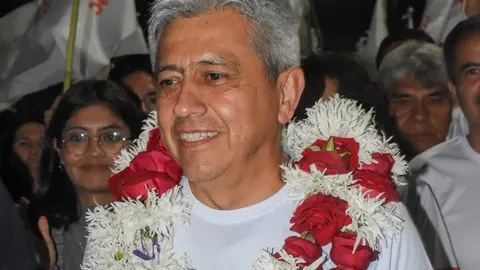 Mario Coss&iacute;o, candidato.