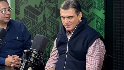 Presidente Rodrigo Paz en los estudios de Radio Panamericana (Foto: Radio Panamericana)