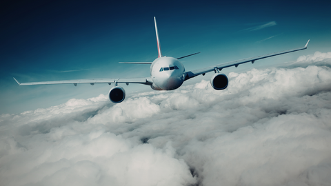 Avi&oacute;n.
