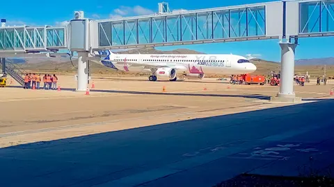 Alcantar&iacute;, AirBus Francia