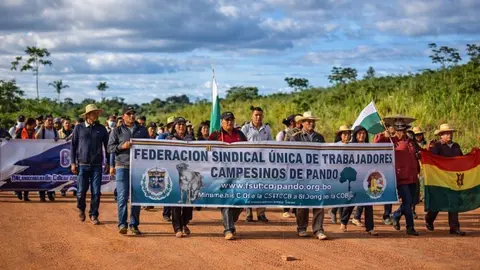 Marchistas Pando