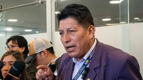 Diputado R&oacute;mulo Villca Robles en conferencia de prensa (Foto: Radio Panamericana)