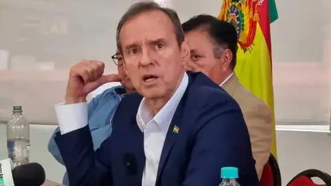Tuto Quiroga anunciará su posición sobre la situación nacional esta tarde
