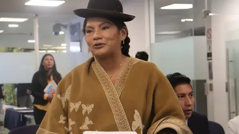 Ahora Ana Crispín elogia diálogo del presidente Paz con sectores movilizados, antes pidió su renuncia