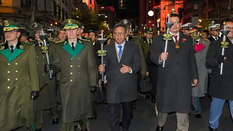 Gobierno anuncia denuncia formal contra Evo Morales por los 53 días de bloqueos y sentencia el "fin" de esta medida como protesta social