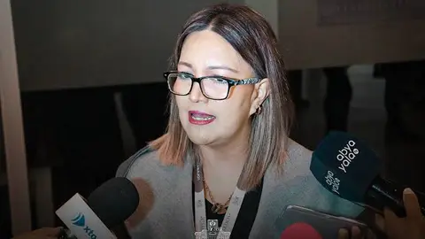 Diputada Hinojosa denuncia demora en envío de leyes importantes