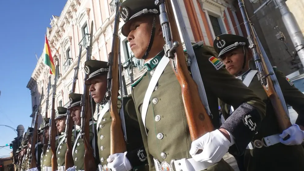 Polic&iacute;a
