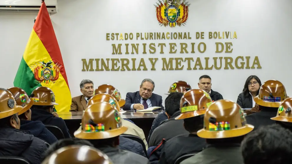 Reuni&oacute;n mineros y gobierno