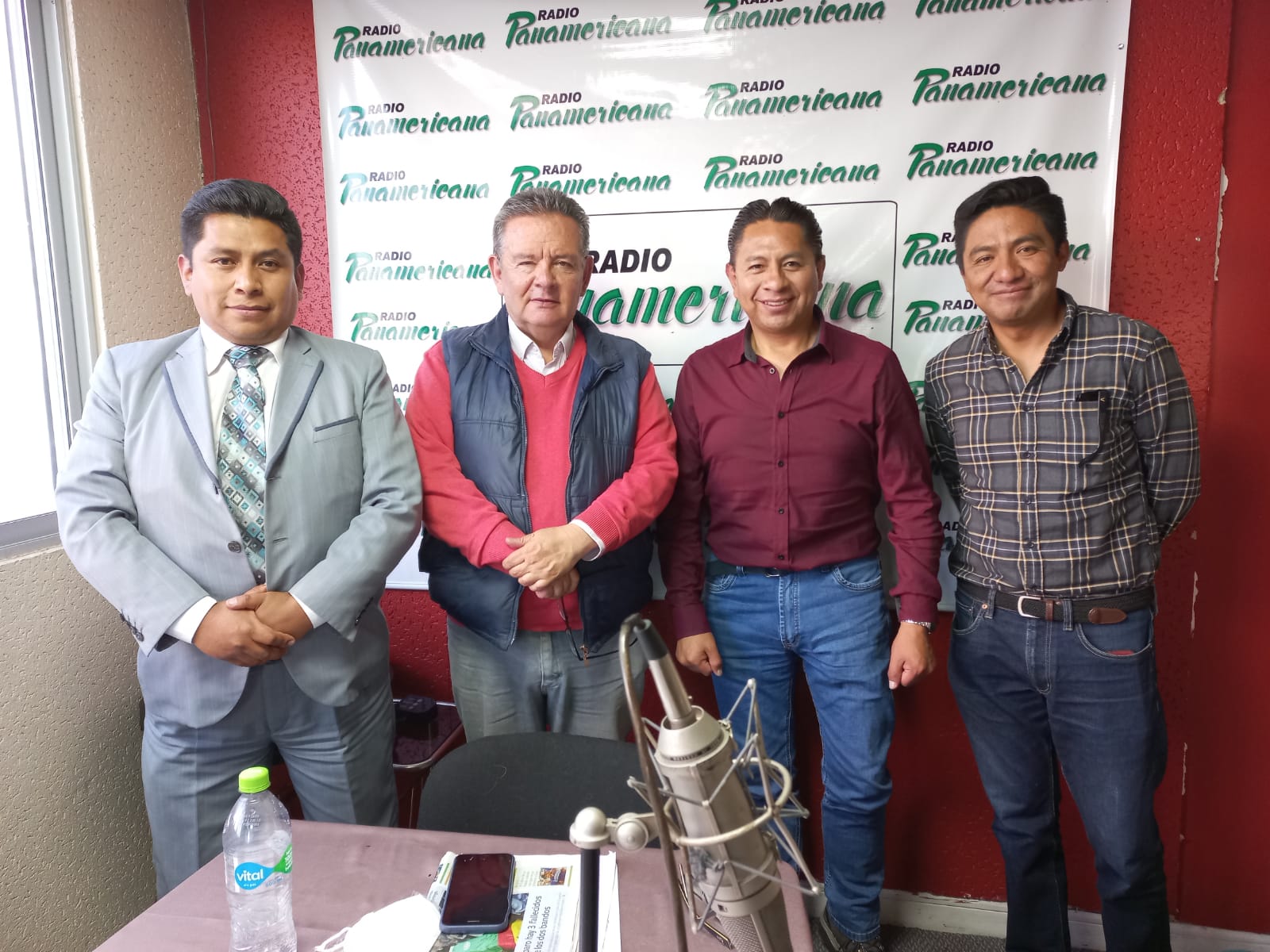 De izquierda a derecha: Israel Quino, Luis Eduardo Siles, José Luis Flores y Marcelo Arequipa.