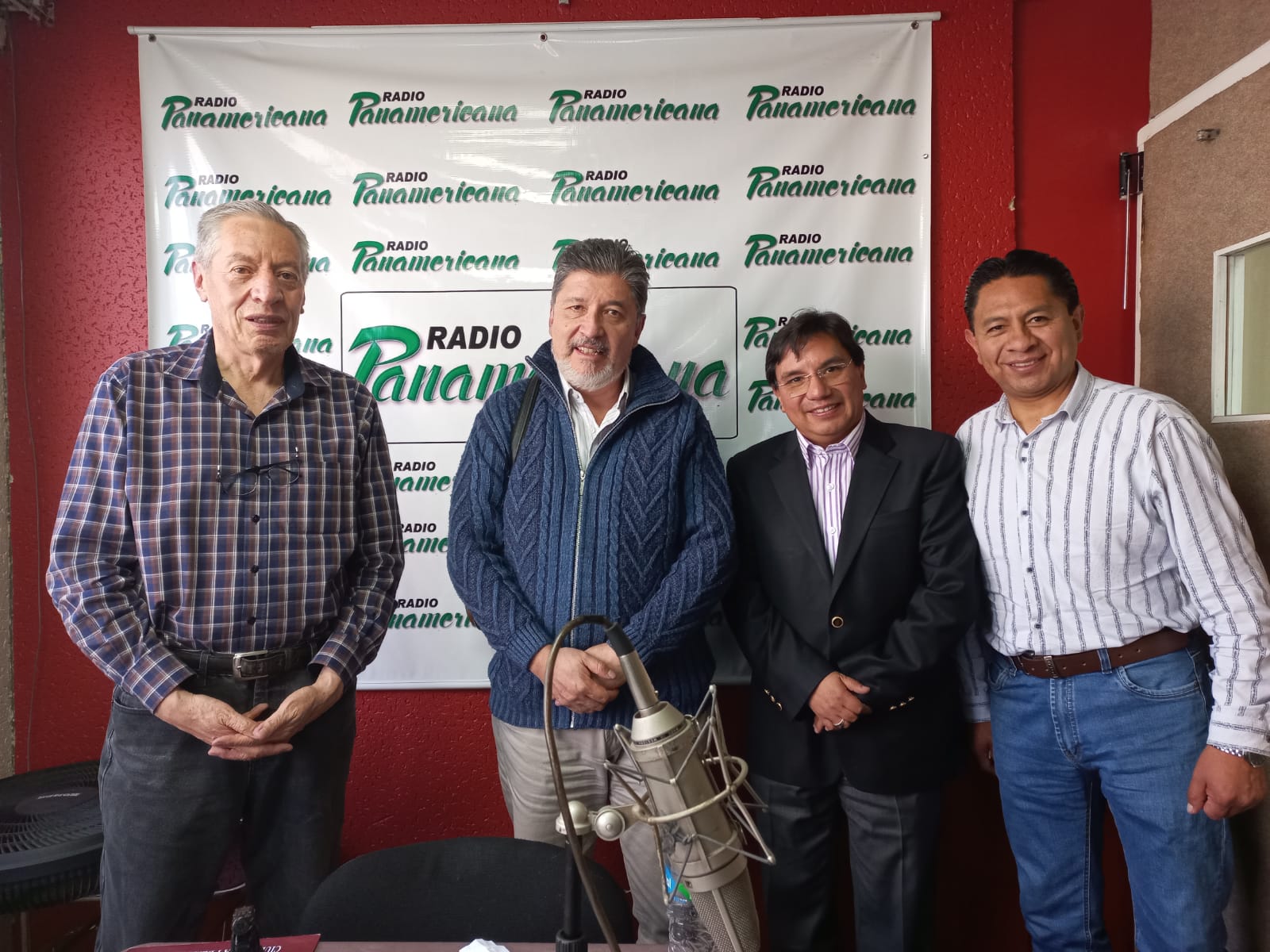 De izquierda a derecha: Carlos Borht, Antonio Gomez, Marcelo Silva y José Luis Flores.