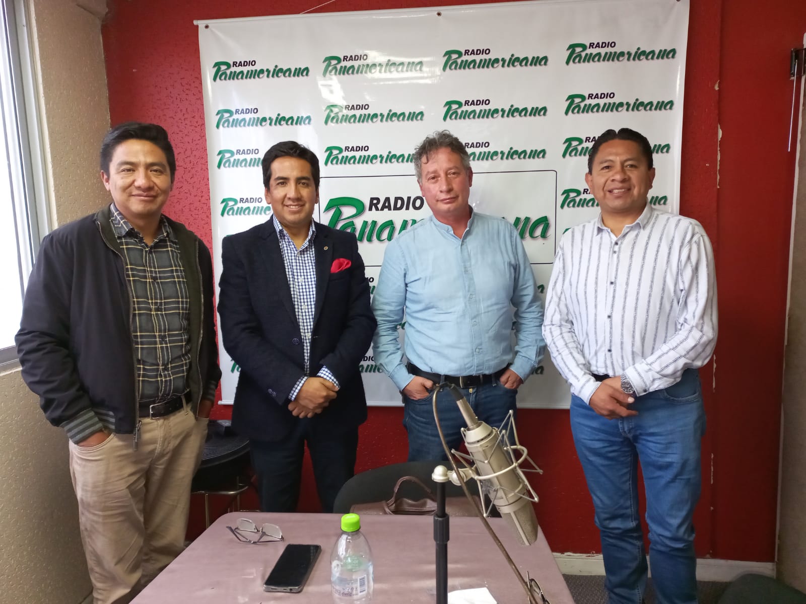 De izquierda a derecha: Marcelo Arequipa, Wiliiam Bascopé, Cesar Navaro y José Luis Flores.