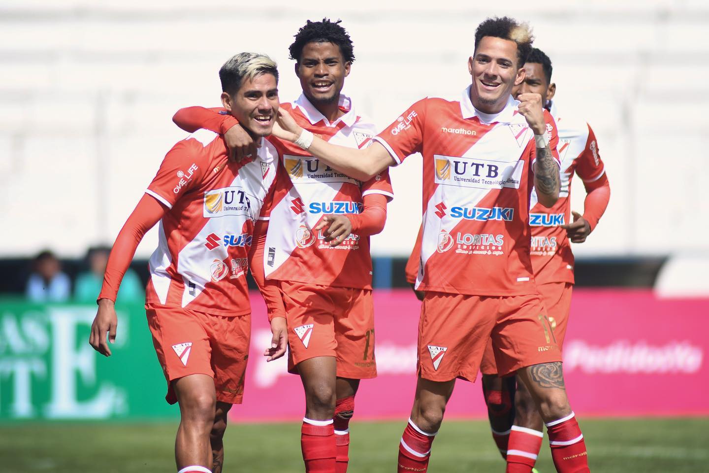 Jugadores de Always Ready celebrando un gol. (Foto: CAR).